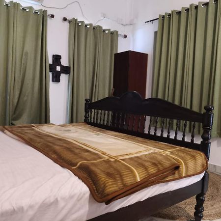 Vedha Beach Resort Alappuzha Екстериор снимка