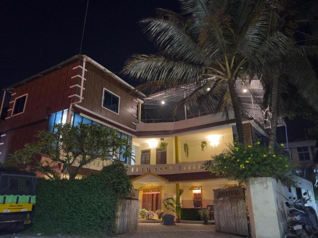 Vedha Beach Resort Alappuzha Екстериор снимка