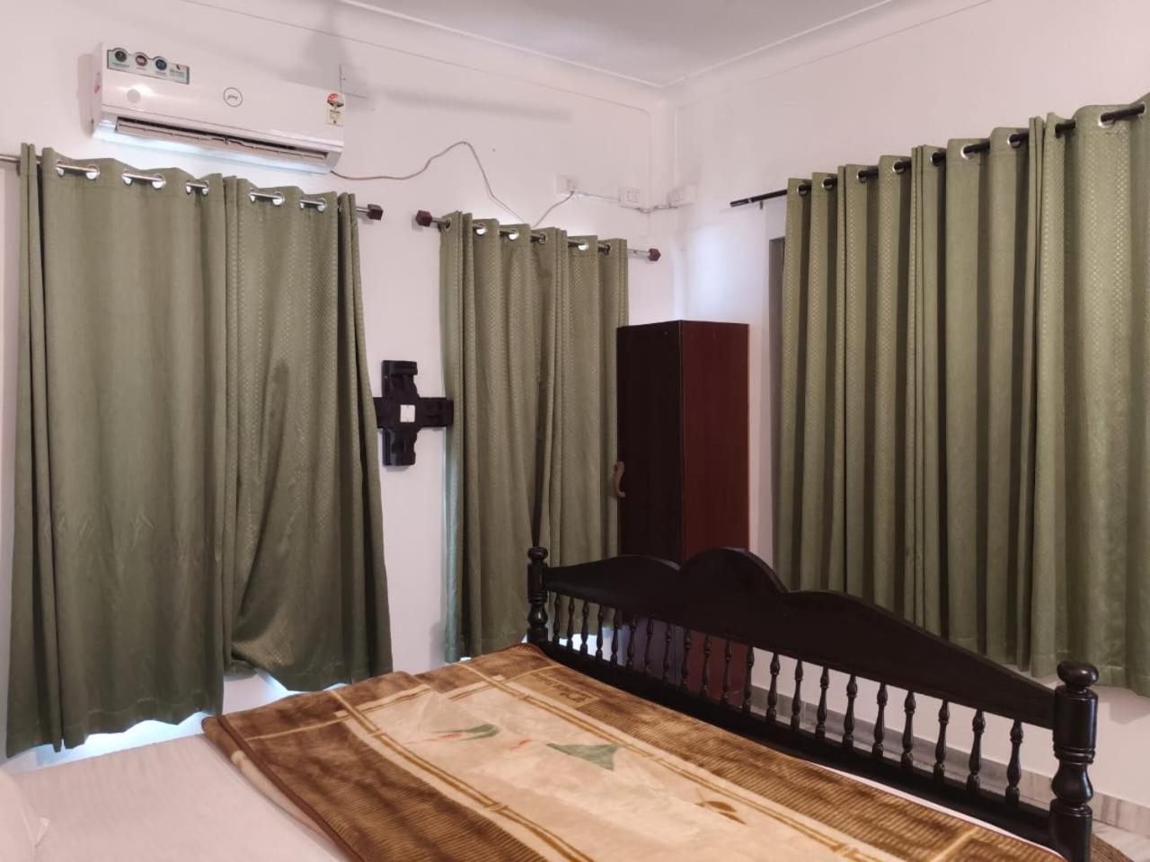 Vedha Beach Resort Alappuzha Екстериор снимка